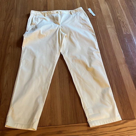 Talbots - Relaxed Chinos - Size 10 - Picture 12 of 15